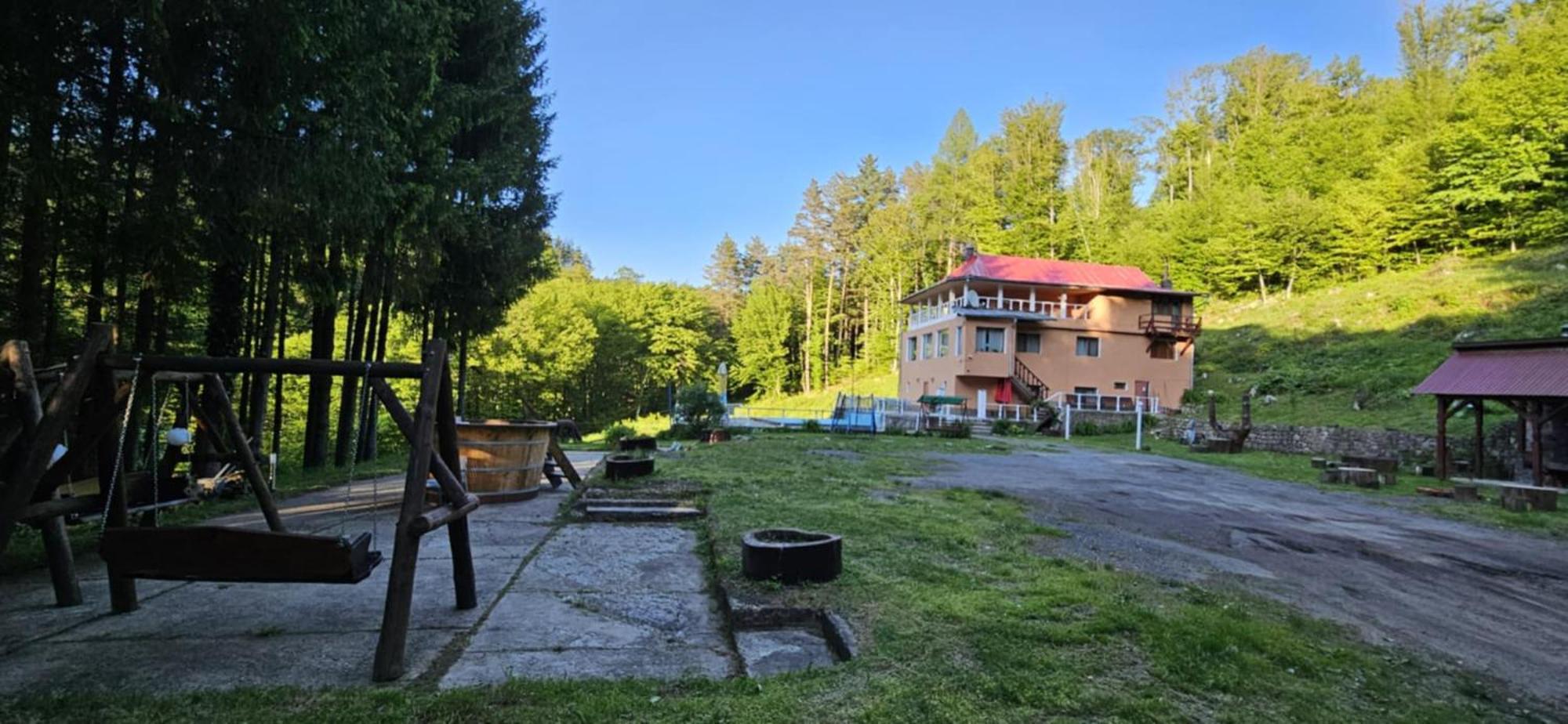 Cabana Cerbu Bozovici Exterior foto